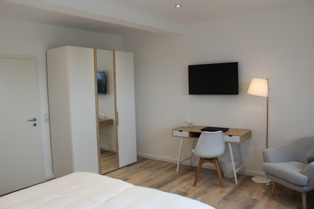 Gaestezimmer Bergerhof - Ankommen Und Wohlfuehlen Neuss Esterno foto