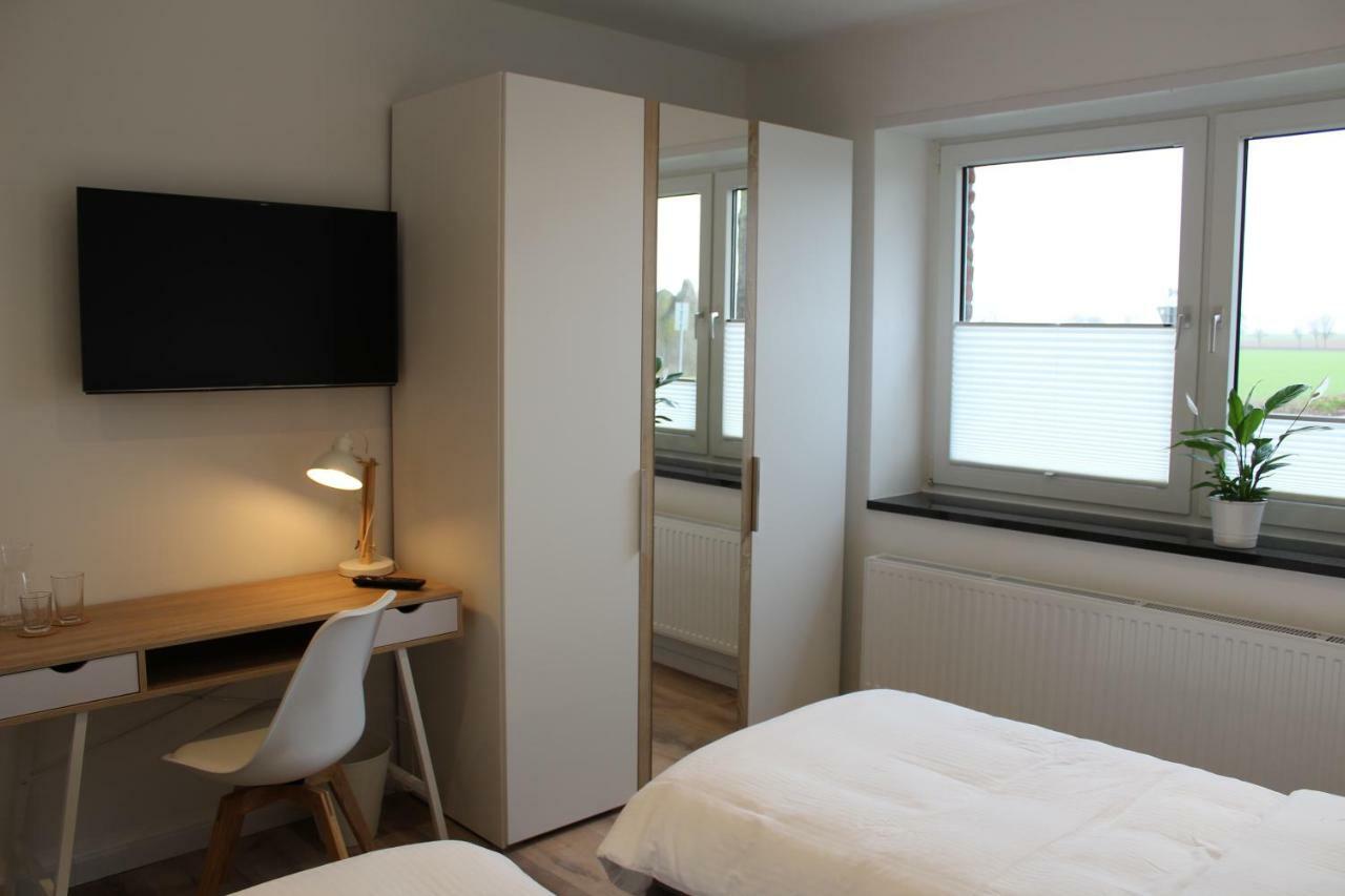 Gaestezimmer Bergerhof - Ankommen Und Wohlfuehlen Neuss Esterno foto